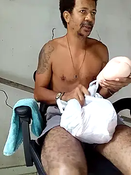 moreno25centimetro online show from February 5, 2026, 10:31 am