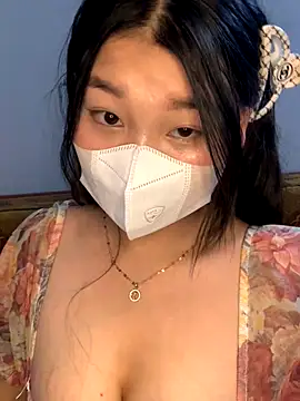 Snapshot of Samcutes chatting on October 2, 2025, 5:25 am Samcutes online show from October 2, 2025, 5:25 am