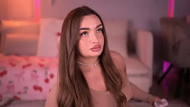 MillaSerene online show from March 6, 2026, 6:21 am