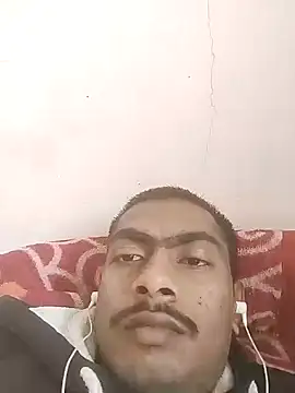 sexy boy 47 online show from November 12, 2025, 7:20 am