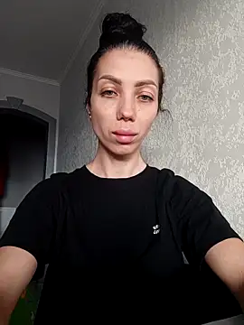 Princessa99885 online show from October 28, 2025, 7:01 am