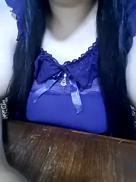 Madam-bezoul- online show from October 11, 2025, 10:52 pm