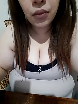 Madam-bezoul- online show from February 9, 2026, 3:43 am