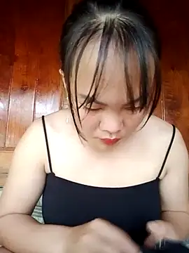 Snapshot of vivian_bae chatting on September 14, 2025, 2:00 am vivian bae online show from September 14, 2025, 2:00 am