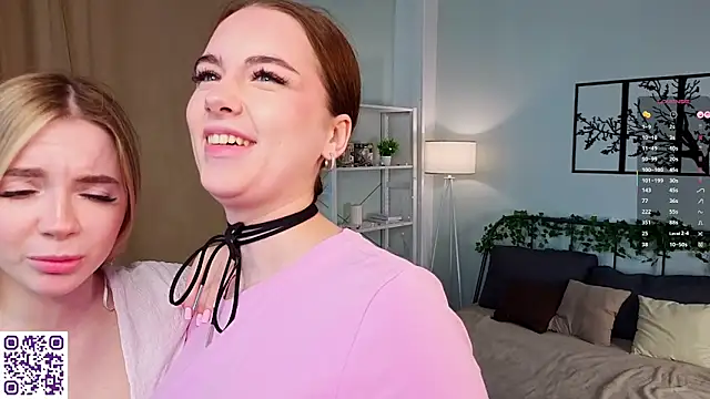 TashiaBosack online show from April 5, 2026, 1:03 am