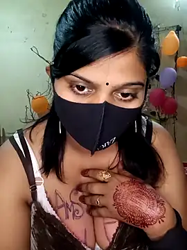 reena502 online show from December 4, 2025, 12:31 am