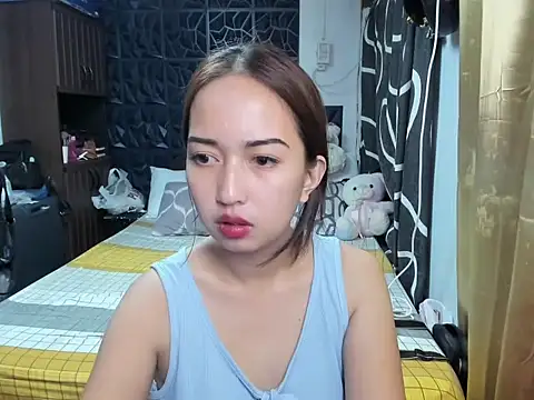 Soft Angel8 online show from November 7, 2025, 2:28 pm