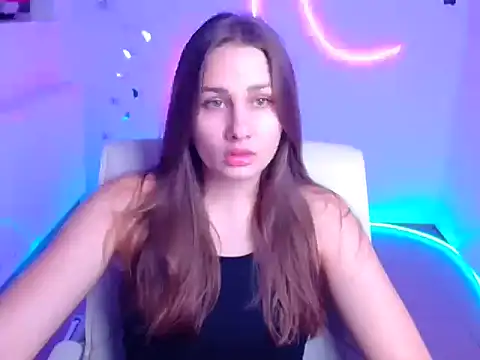 Stefanie Sweet online show from December 17, 2025, 6:30 am