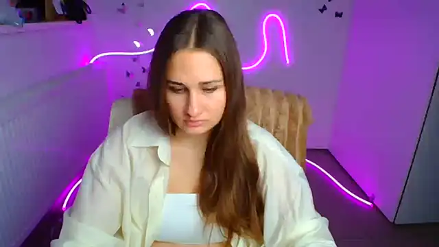 Stefanie Sweet online show from July 15, 2026, 5:45 am