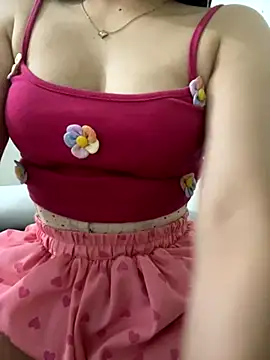 lanlan girl2k online show from September 25, 2025, 7:45 am