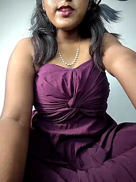 Cute mikii online show from April 5, 2026, 7:27 am