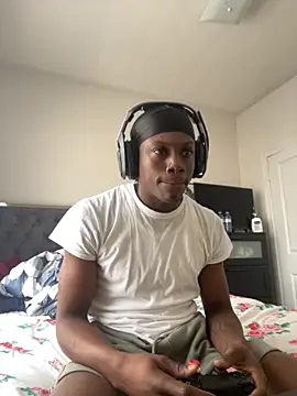 labishyoung25 online show from December 5, 2025, 5:20 pm