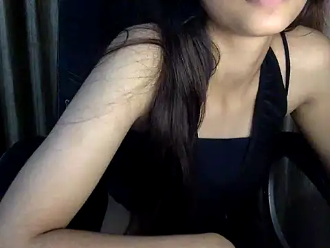 Snapshot of _kamyaa09 chatting on October 3, 2025, 7:05 am  kamyaa09 online show from October 3, 2025, 7:05 am