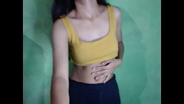 Snapshot of _kamyaa09 chatting on October 14, 2025, 9:26 pm  kamyaa09 online show from October 14, 2025, 9:26 pm