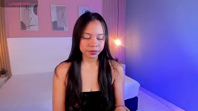 candy lux30 online show from October 17, 2025, 3:42 am