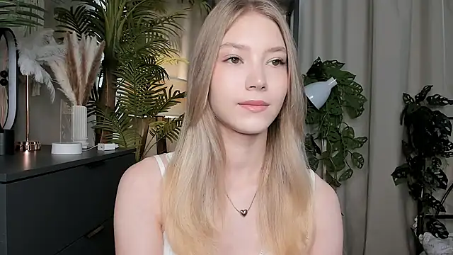 ChinBonnell online show from September 21, 2025, 5:53 am