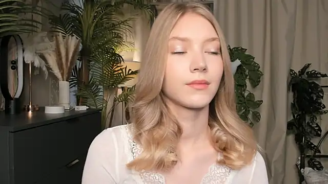 ChinBonnell online show from October 11, 2025, 5:50 am