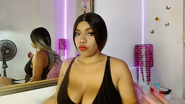 Saori Evans online show from September 28, 2025, 2:06 am