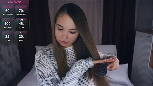 KayleenCurtis online show from November 13, 2025, 5:28 am