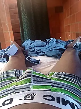 Snapshot of Negro23j chatting on March 21, 2026, 9:51 pm Negro23j online show from March 21, 2026, 9:51 pm