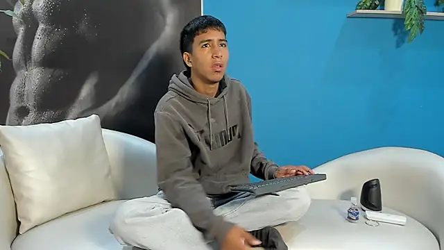 ender h0t online show from January 14, 2026, 1:39 pm