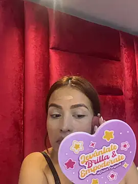 VictoriaFerro online show from July 3, 2026, 1:06 pm