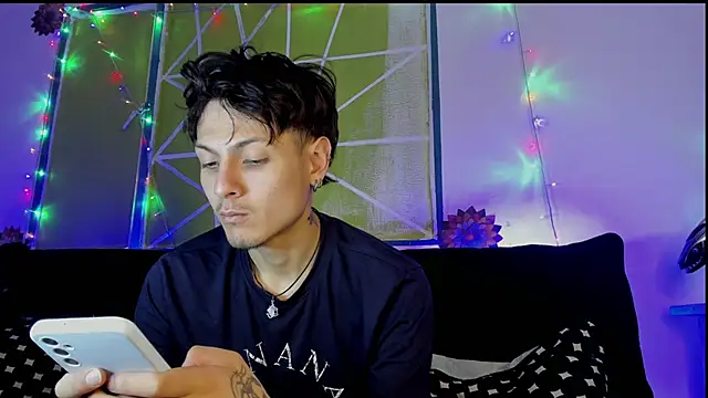 Dioniso guy8 online show from February 26, 2026, 8:30 pm