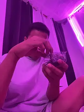 saj taylorr17 online show from December 5, 2025, 5:53 pm