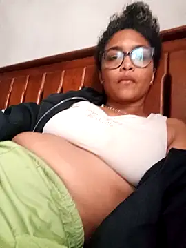 BiiancaEstradaa online show from March 14, 2026, 3:06 pm