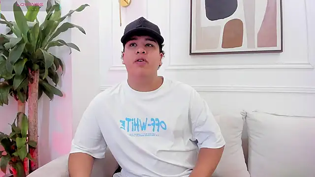 Naim Bennetsex online show from September 24, 2025, 6:22 pm