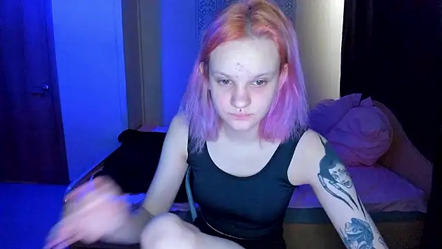 Snapshot of Elieiza_xo chatting on February 13, 2026, 9:05 am Elieiza xo online show from February 13, 2026, 9:05 am