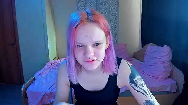 Snapshot of Elieiza_xo chatting on February 18, 2026, 8:54 am Elieiza xo online show from February 18, 2026, 8:54 am