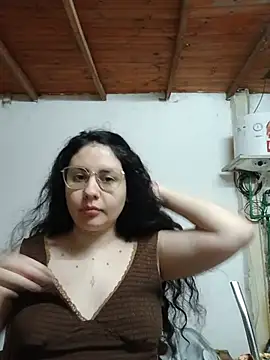 Snapshot of marmary84 chatting on June 8, 2026, 12:36 am marmary84 online show from June 8, 2026, 12:36 am