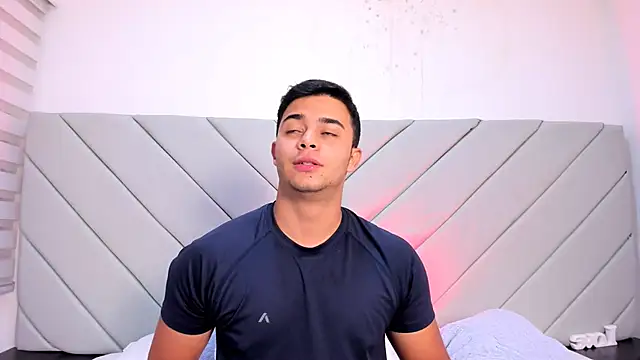 jayd muscle online show from October 10, 2025, 3:38 am