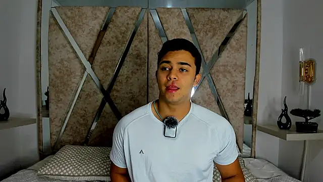 jayd muscle online show from October 23, 2025, 4:23 am