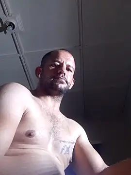 Snapshot of Lekewarmele chatting on November 1, 2025, 8:22 pm Lekewarmele online show from November 1, 2025, 8:22 pm