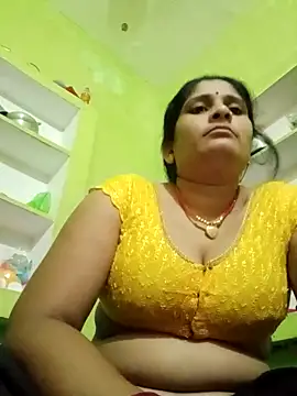 Snapshot of Hot-piuy chatting on September 11, 2025, 8:25 am Hot-piuy online show from September 11, 2025, 8:25 am