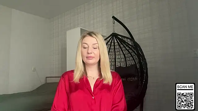 Blondie xoxoxo online show from April 7, 2026, 7:53 am