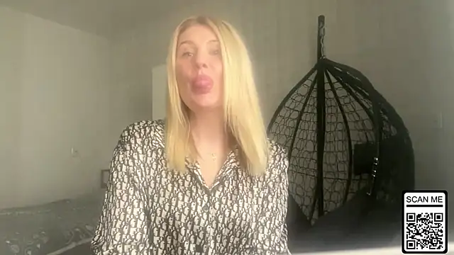 Blondie xoxoxo online show from April 18, 2026, 1:48 pm