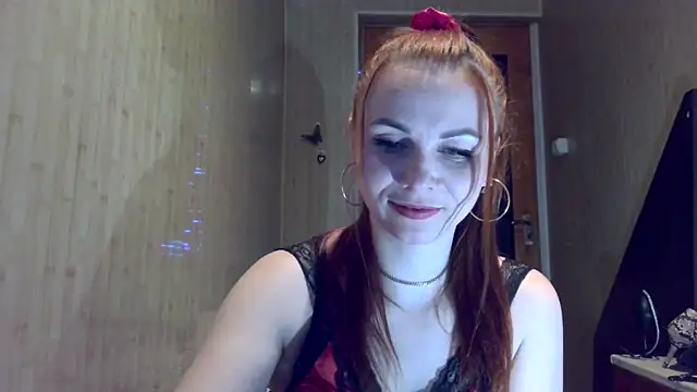 Kisa26311 online show from April 4, 2026, 7:44 pm