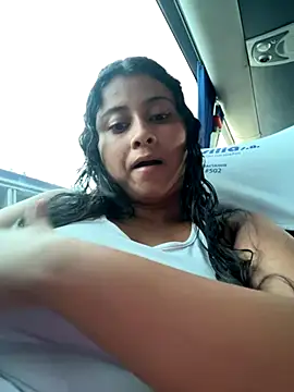 Lucy0212 online show from October 25, 2025, 1:51 pm