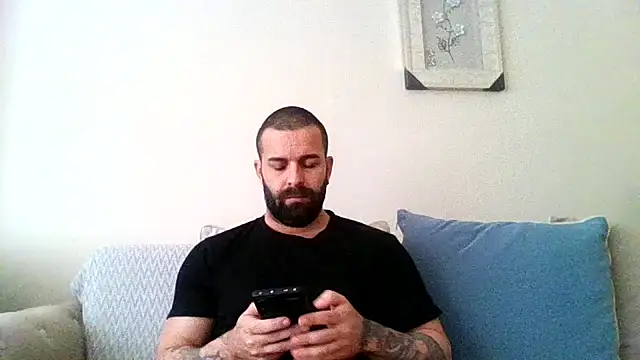 kean2365 online show from April 21, 2026, 11:38 am