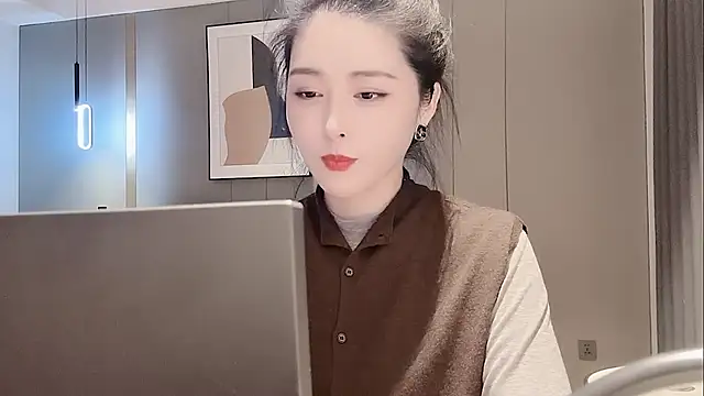 Ianxuan online show from October 16, 2025, 6:03 am