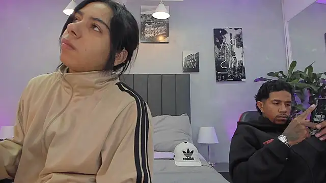 violet and myers online show from October 25, 2025, 11:29 am