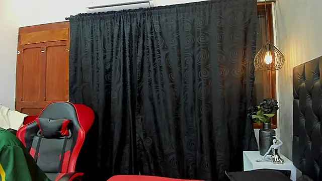 violet and myers online show from November 27, 2025, 11:34 am