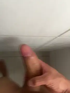 Ccffffjjik online show from October 27, 2025, 12:42 pm