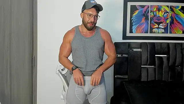 Snapshot of JoshuaLyon chatting on December 19, 2025, 7:10 pm JoshuaLyon online show from December 19, 2025, 7:10 pm