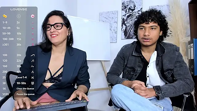 Miriam milf online show from October 30, 2025, 12:28 pm