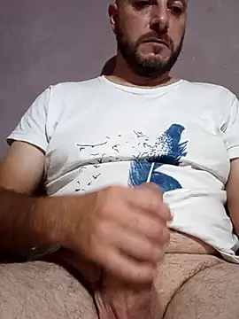 Snapshot of danmep8387 chatting on February 21, 2026, 5:19 am danmep8387 online show from February 21, 2026, 5:19 am