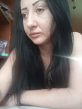 Lili Doris online show from November 28, 2025, 5:10 am